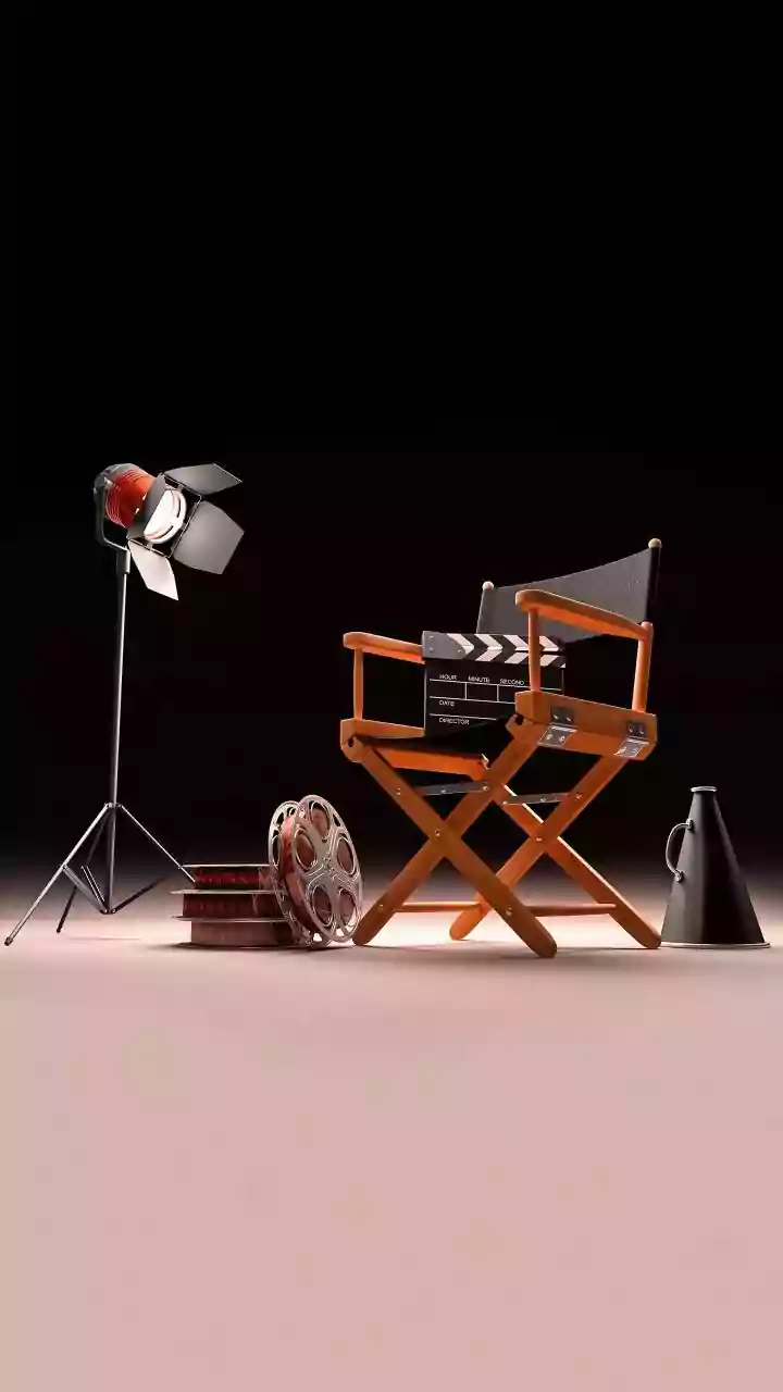 Short-Form Videos Vs Feature Cinema How Reduced Attention Spans Challenge Film Directors