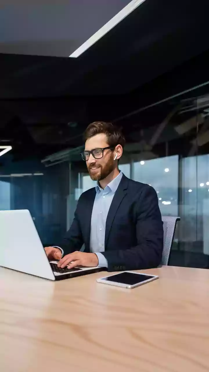 Smart Asset Management: How AI Tools Guide Beginners In Creating And Rebalancing Portfolios