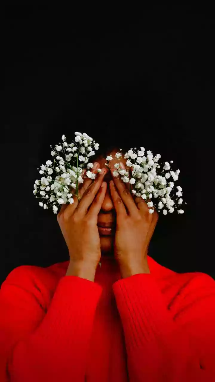 Navigating Heartbreak: Support & Resilience in Relationships