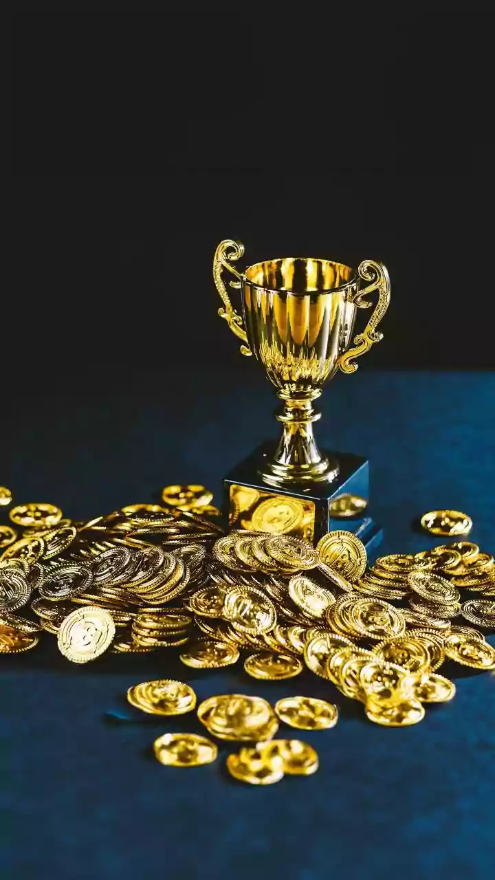 How Sovereign Gold Bonds Compare With Digital Gold For Young Investors Building Reserves