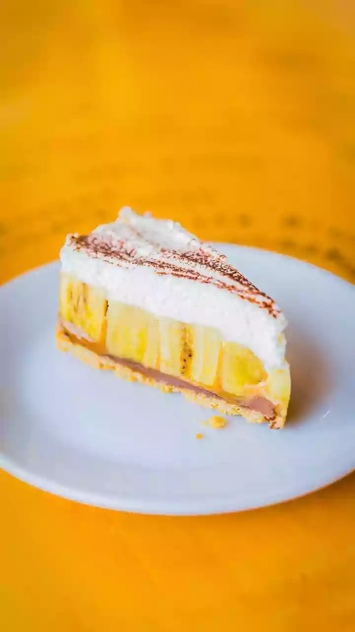 12 Banana Dessert Delights: A Global Sweet Adventure
