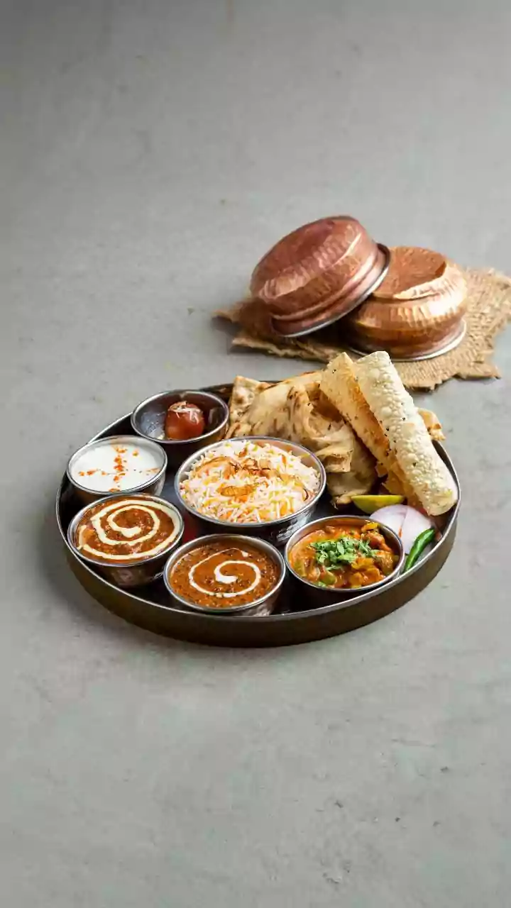 Mumbai's Pongal Feast: Authentic Thalis to Savor