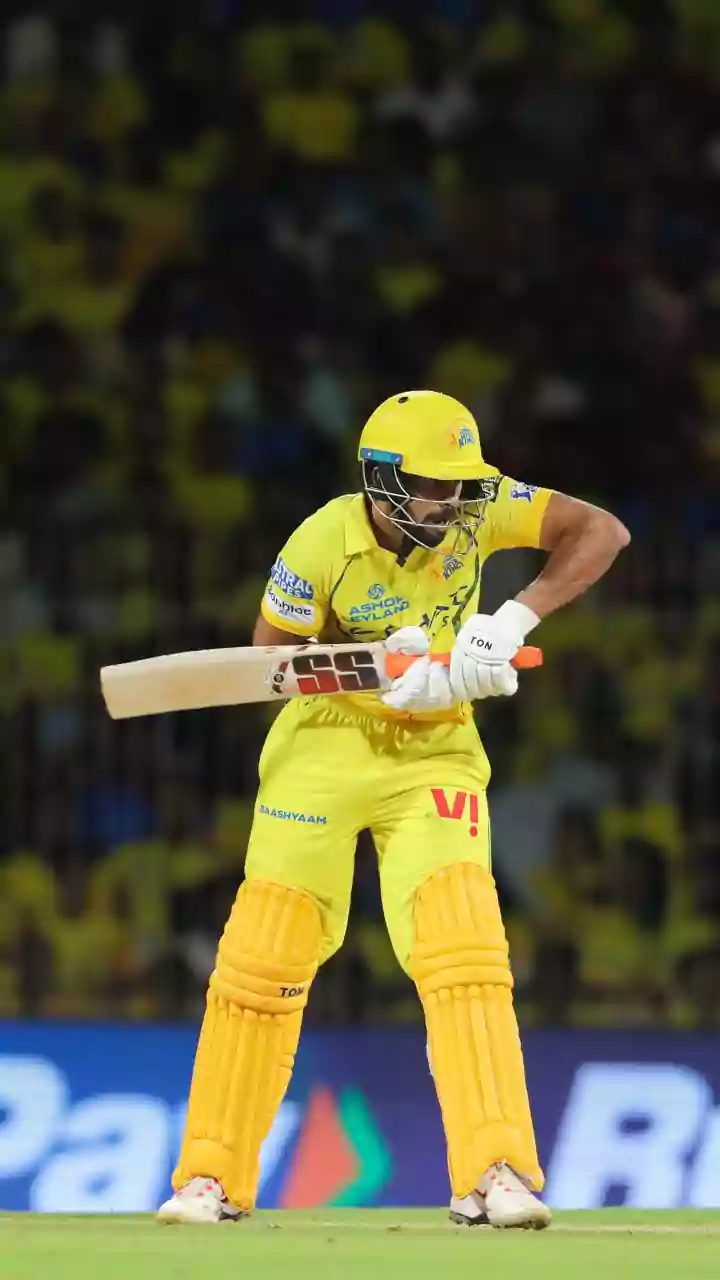 CSK vs MI IPL 2026: Ruturaj Gaikwad Becomes Chennai’s Second-Highest 50+ Scorer as CSK Cruise to 8-Wicket Win Over Mumbai Indians