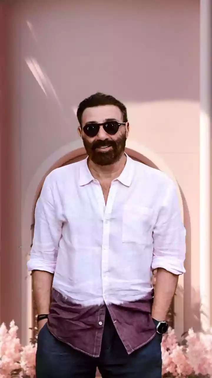 Border 2: Sunny Deol Meets Flying Officer Nirmal Jit Singh Sekhon's Family, Pens Emotional Post