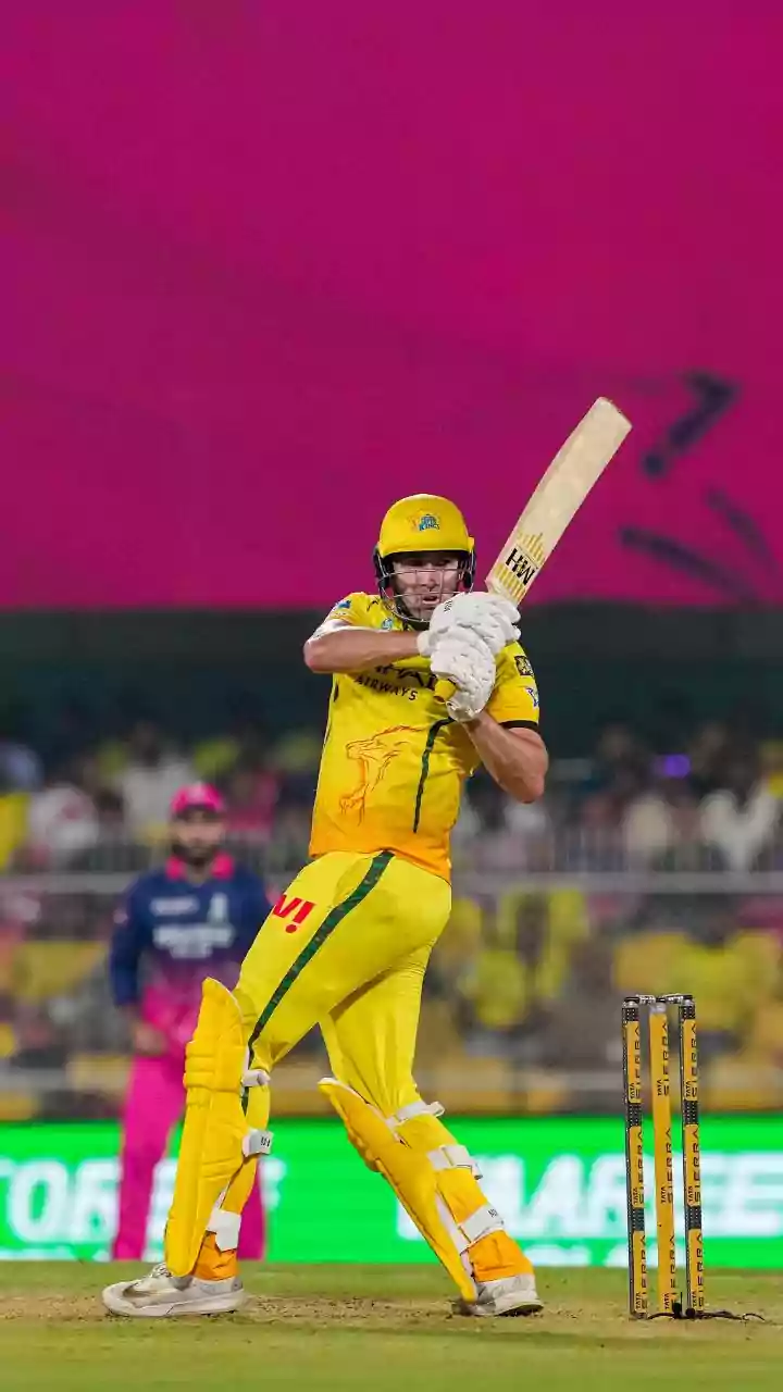 Jamie Overton breaks MS Dhoni's long-standing IPL record: Details