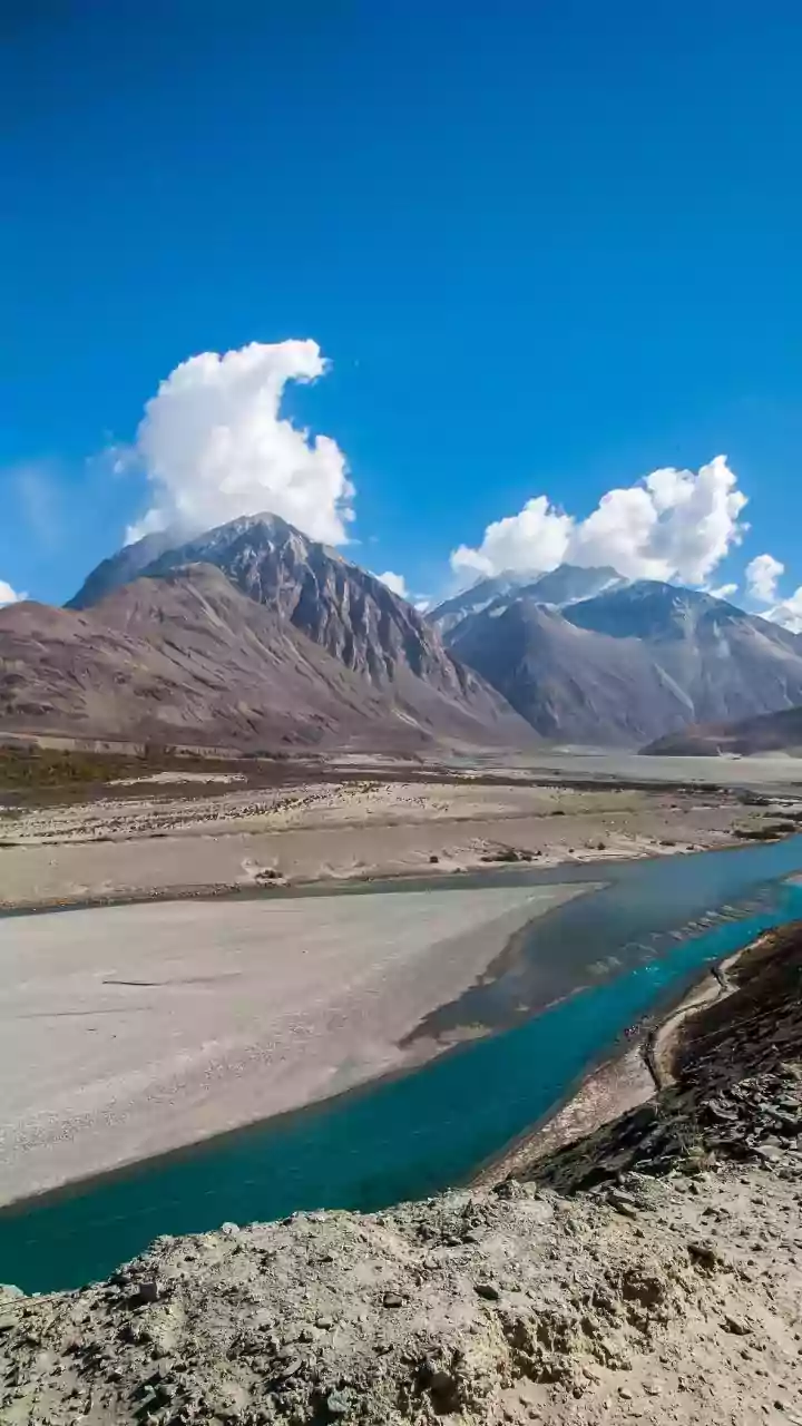 What Makes Himalayan Flood Events So Dangerous for Communities and Travellers?