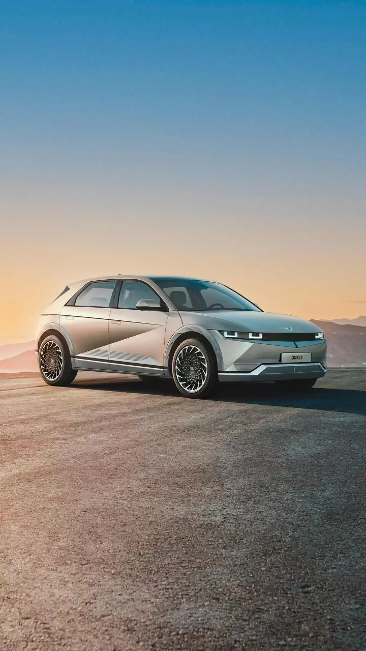 New Storage Solutions Using Salt And Silicon Offer Affordable Electric Mobility Today