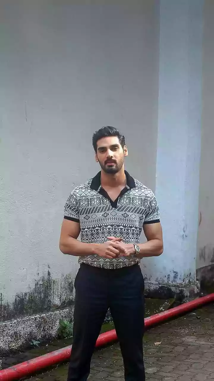 Ahan Shetty's Gritty Avatar in Border 2: A Hero's Tale