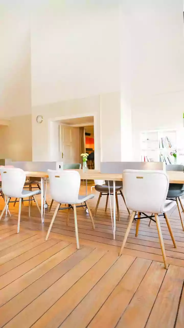 Boosting Team Morale: The CEO's Lunch Strategy