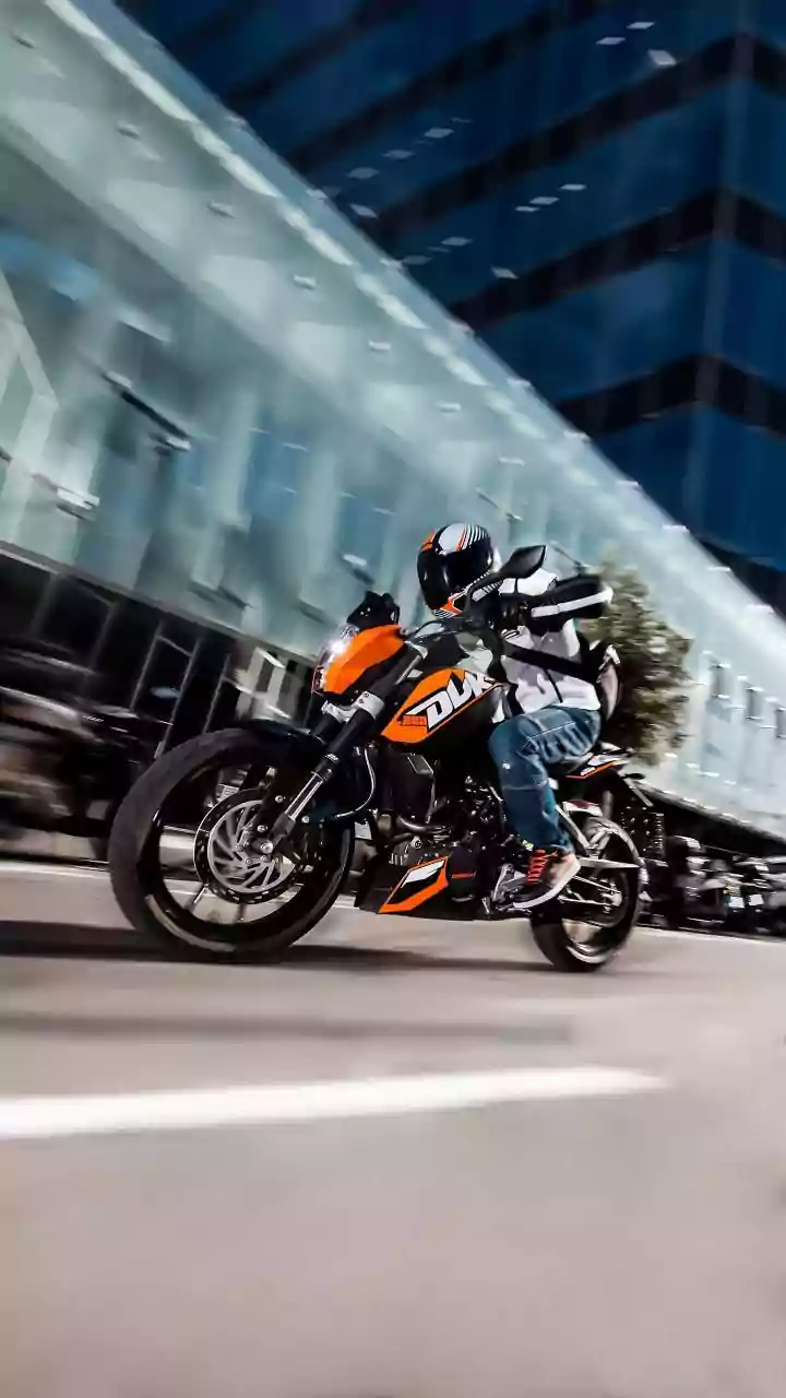 KTM 1390 Super Duke RR Unveiled With ‘Beast’ Mode, 190 Hp And 350-Unit Limit