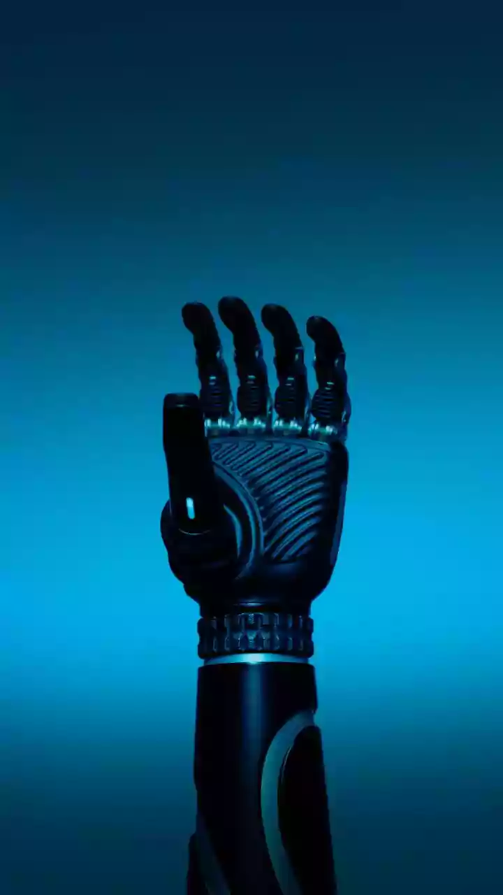 This electronic skin helps robots distinguish between gentle touch, pressure