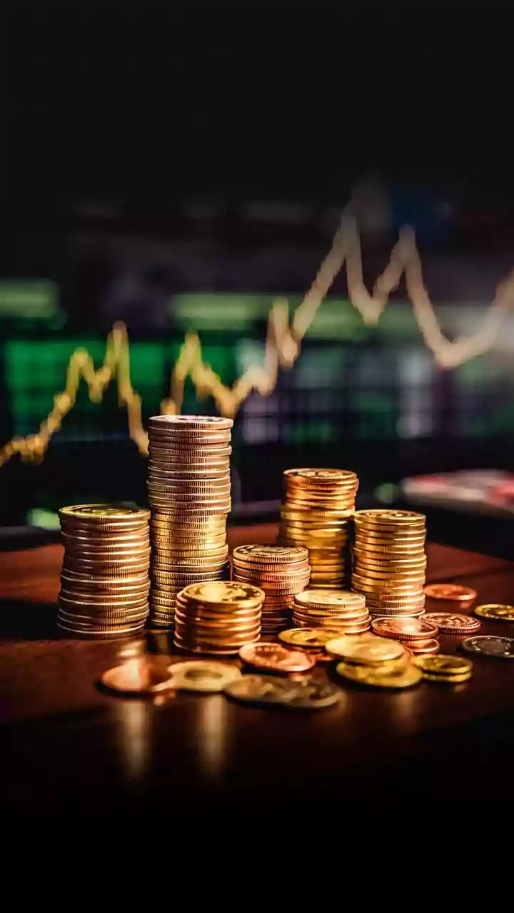 US Stock Market Live Updates: Wall Street futures on the edge ahead of Fed rate decision