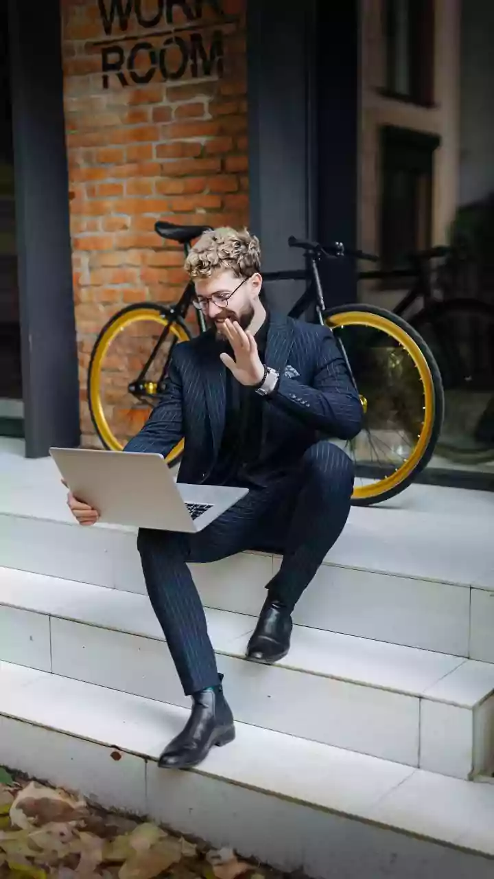 How Contract Transparency Helps Gig Economy Creators Secure Prompt Brand Payouts Without Friction