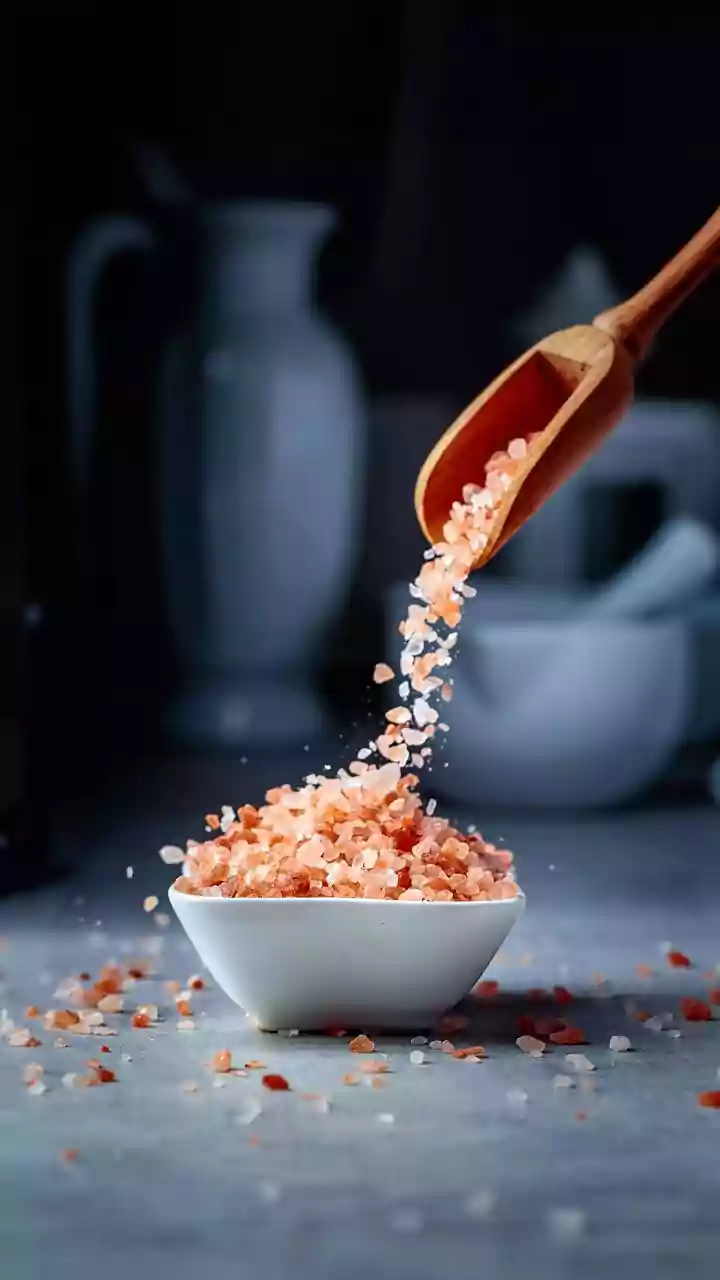 Reuse the Roasting Salt Only After It Cools and Stays Clean