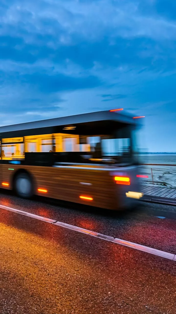 Gunmen abduct 18 bus passengers in Pakistan; 10 rescued