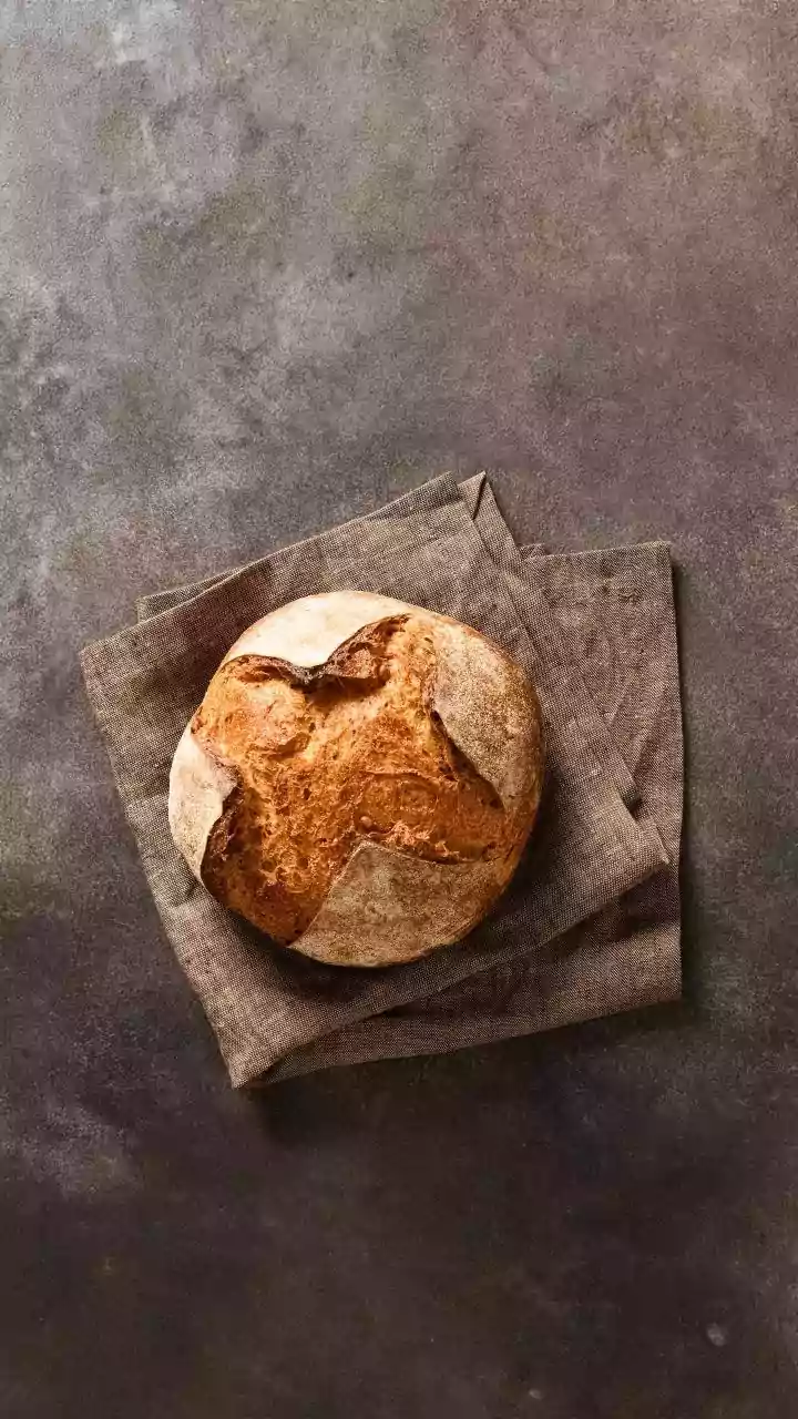 Why Urban Bakeries Are Incorporating Stone-Ground Spice Pastes Into Artisanal Breads And Pastries