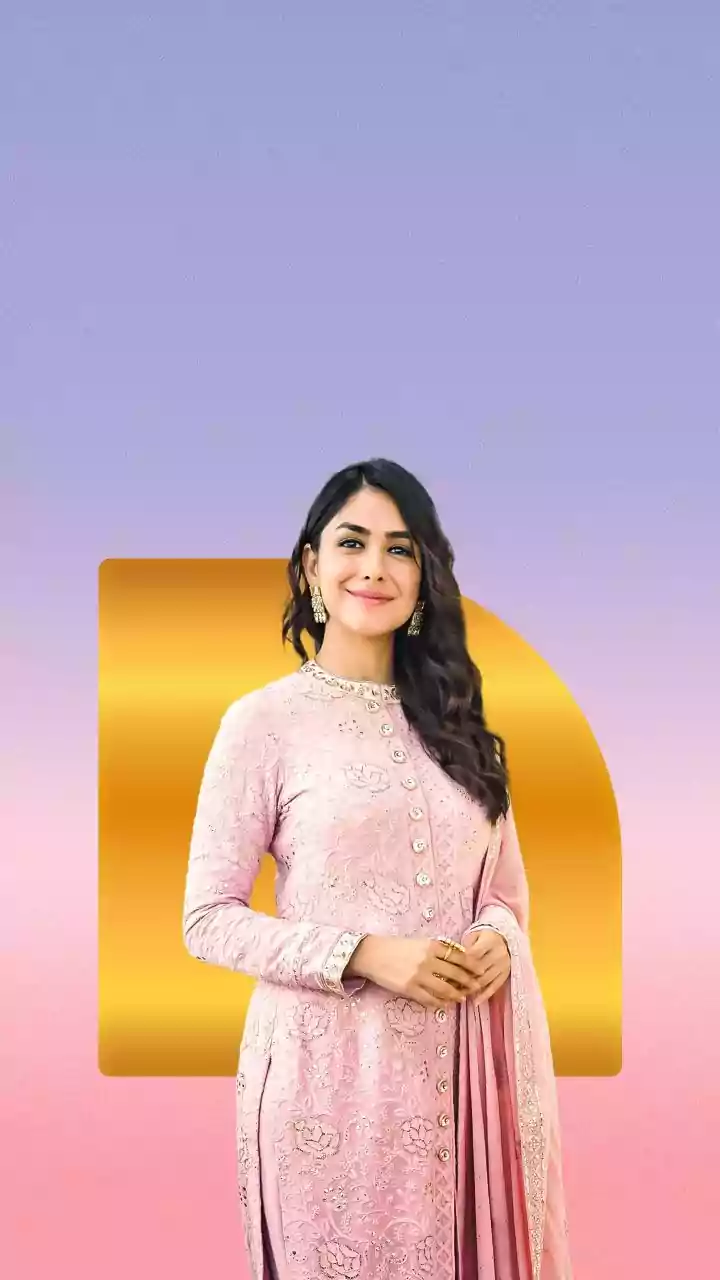 Mrunal Thakur's Monochrome Kurta: An Unapologetic Statement of Attitude and Style