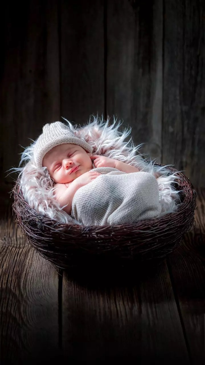 Newborn found abandoned at wayside eatery in Kerala's Pathanamthitta