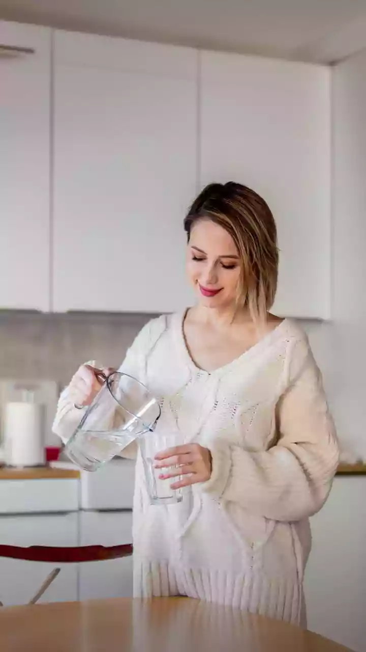 Why Consistent Water Drinking Keeps Your Mind Fresh Clear And Productive All Day