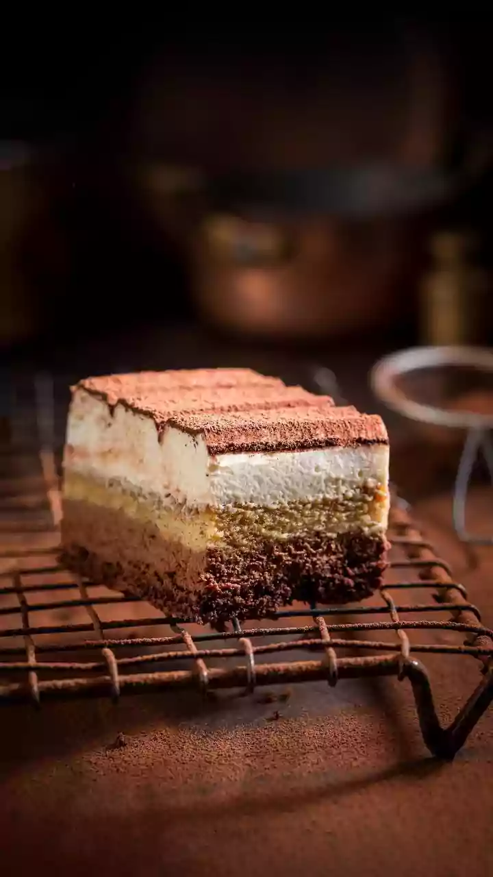 World's Longest Tiramisu Unveiled: A Monumental 1,445-Foot Italian Masterpiece!