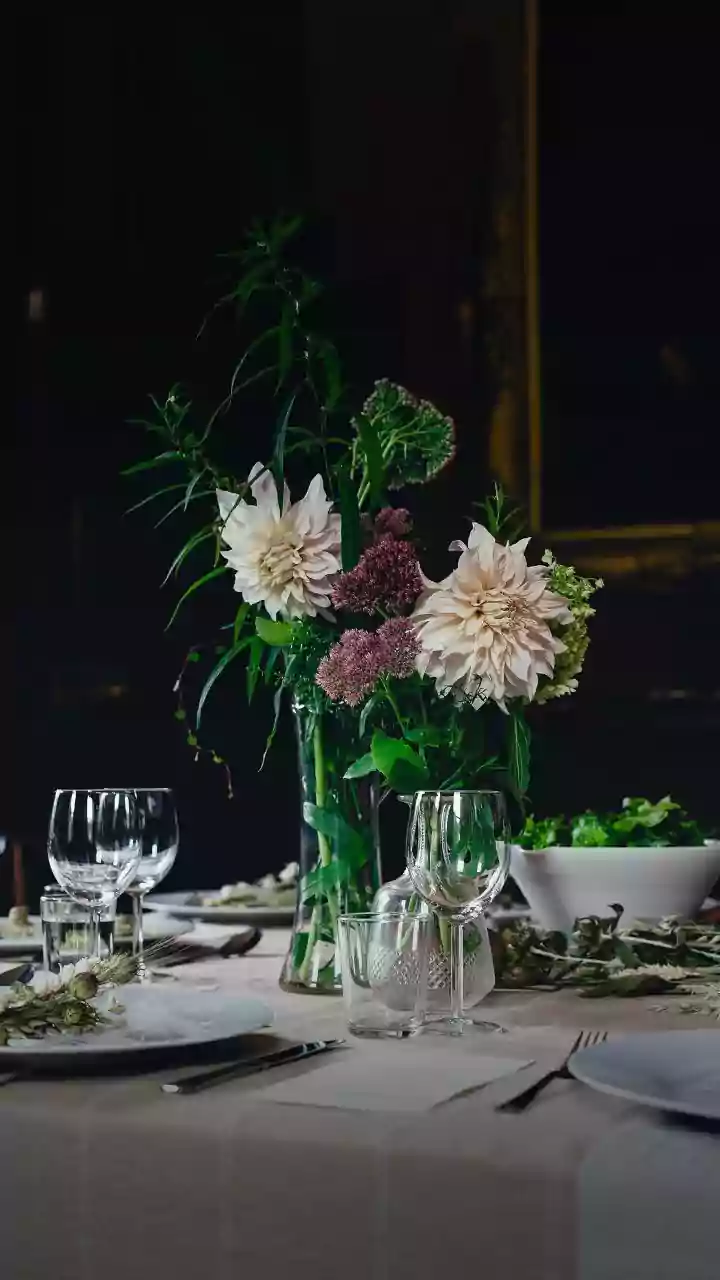 Effortless Hosting: Your Guide to Creating Memorable Gatherings