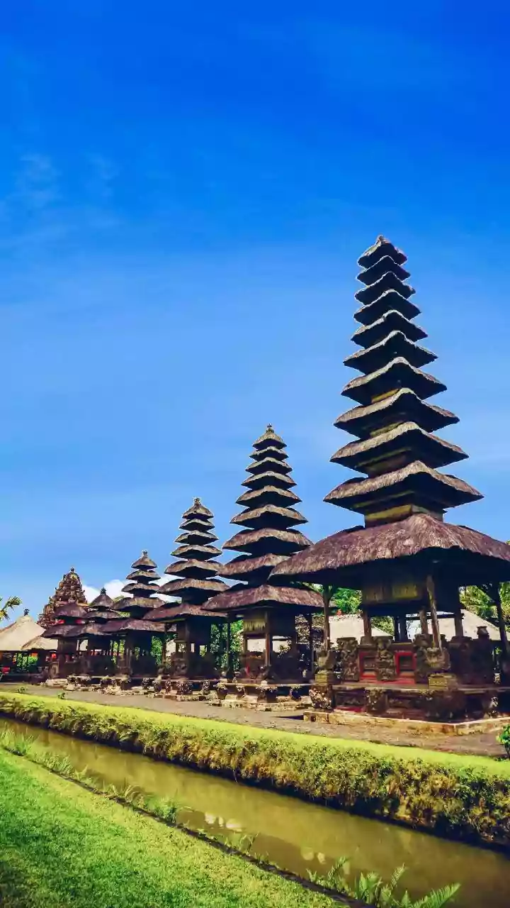 Planning A Bali Trip? Tourists May Now Have To Prove They Have Enough Money To Travel!