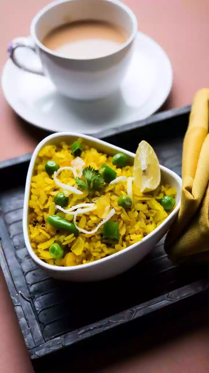 Chef Adwait Anantwar's Nagpuri Tarri Poha: A Taste of Home from Nagpur to Delhi