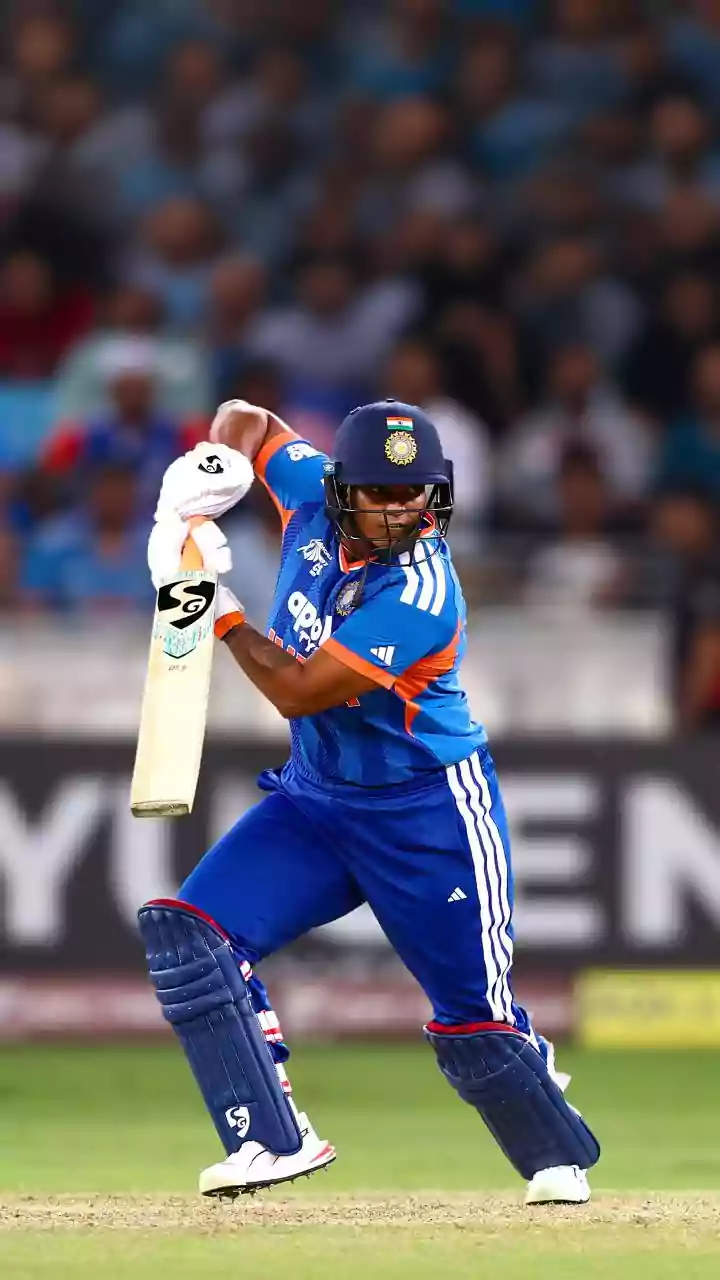 How Deepti Sharma proved once again she is India's crisis player as she played a solid knock after India were 19/4 to help them beat Zimbabwe in 1s...