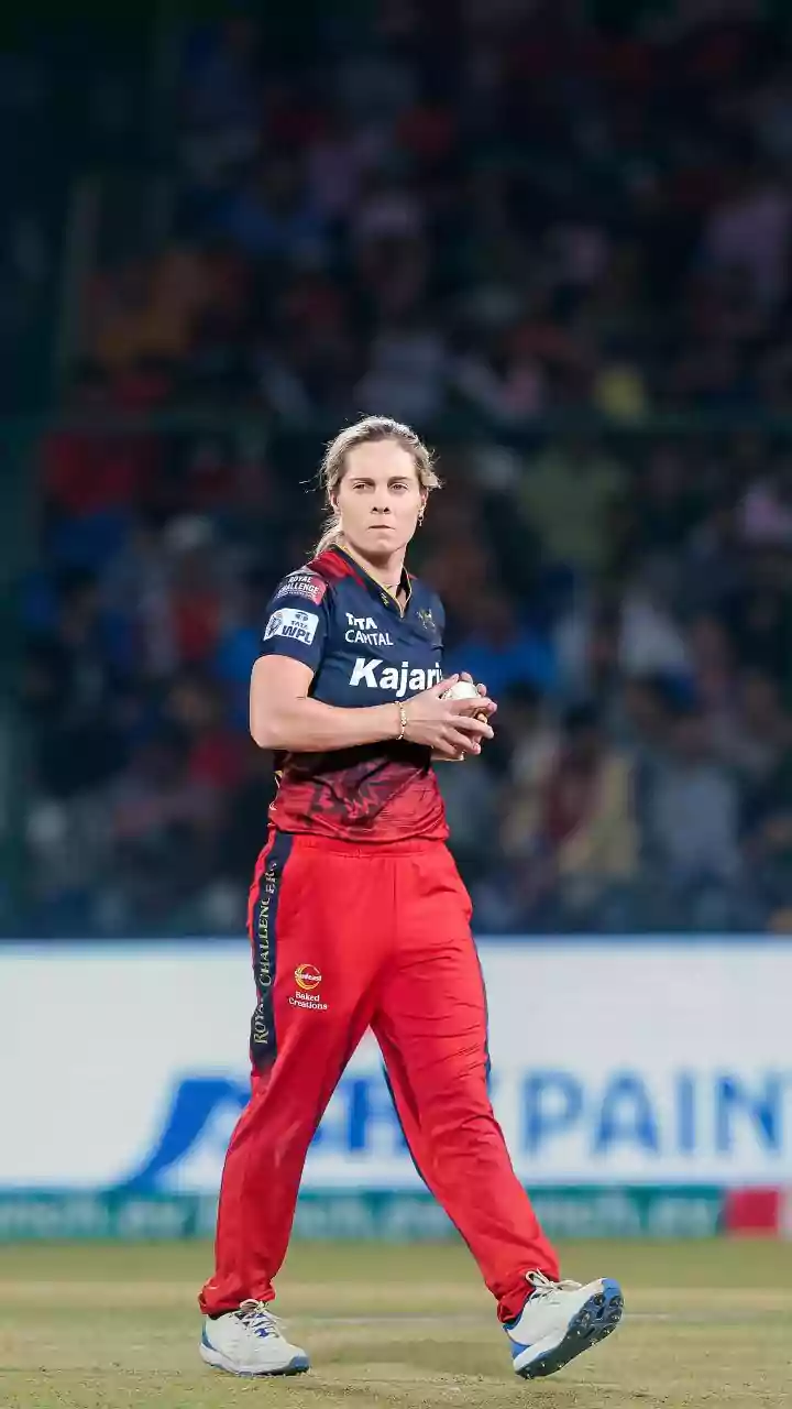 Sophia Dunkley, Sophie Molineux At Highest Base Price for WPL 2027 auction