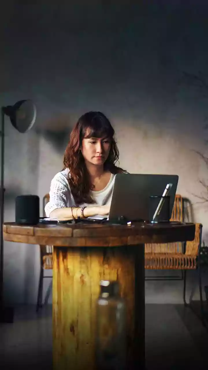 AI Privacy Guide For Employees: Protecting Confidential Work Information