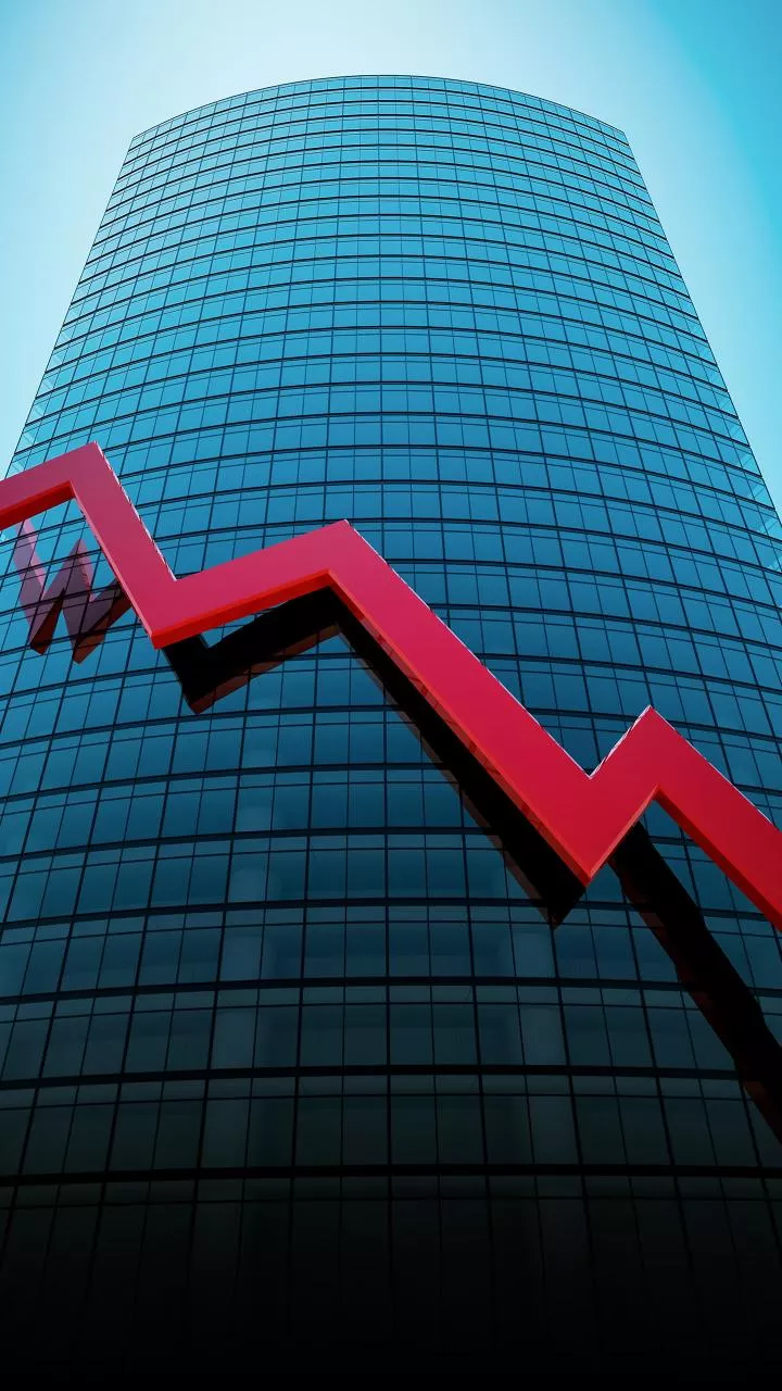 Mcap of 8 of top-10 most valued firms erodes by Rs 79,129 cr; Bajaj Finance, ICICI Bank hit hard