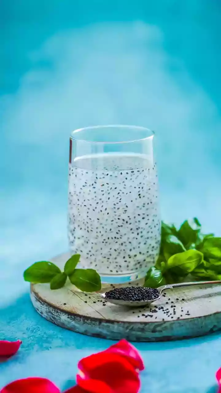 How to use chia seeds for summer hydration: Easy ways stay cool