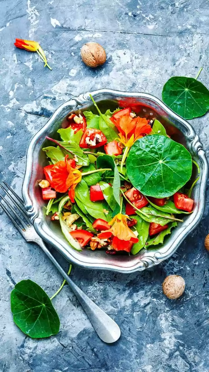 Unlock Gourmet Salads: The Zesty Secret of Sun-Dried Limes!