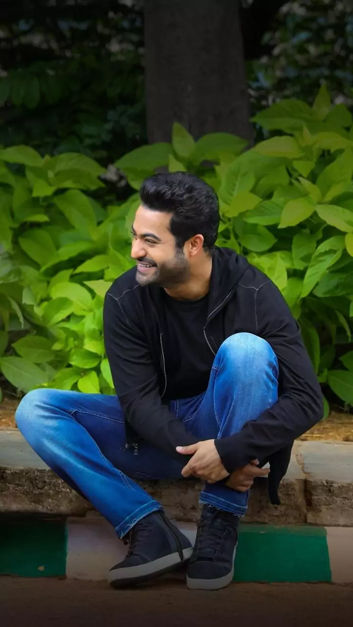 Jr NTR Pens Emotional Note After Blockbuster Reaction To Dragon Glimpse; Heaps Praise On Prashanth Neel