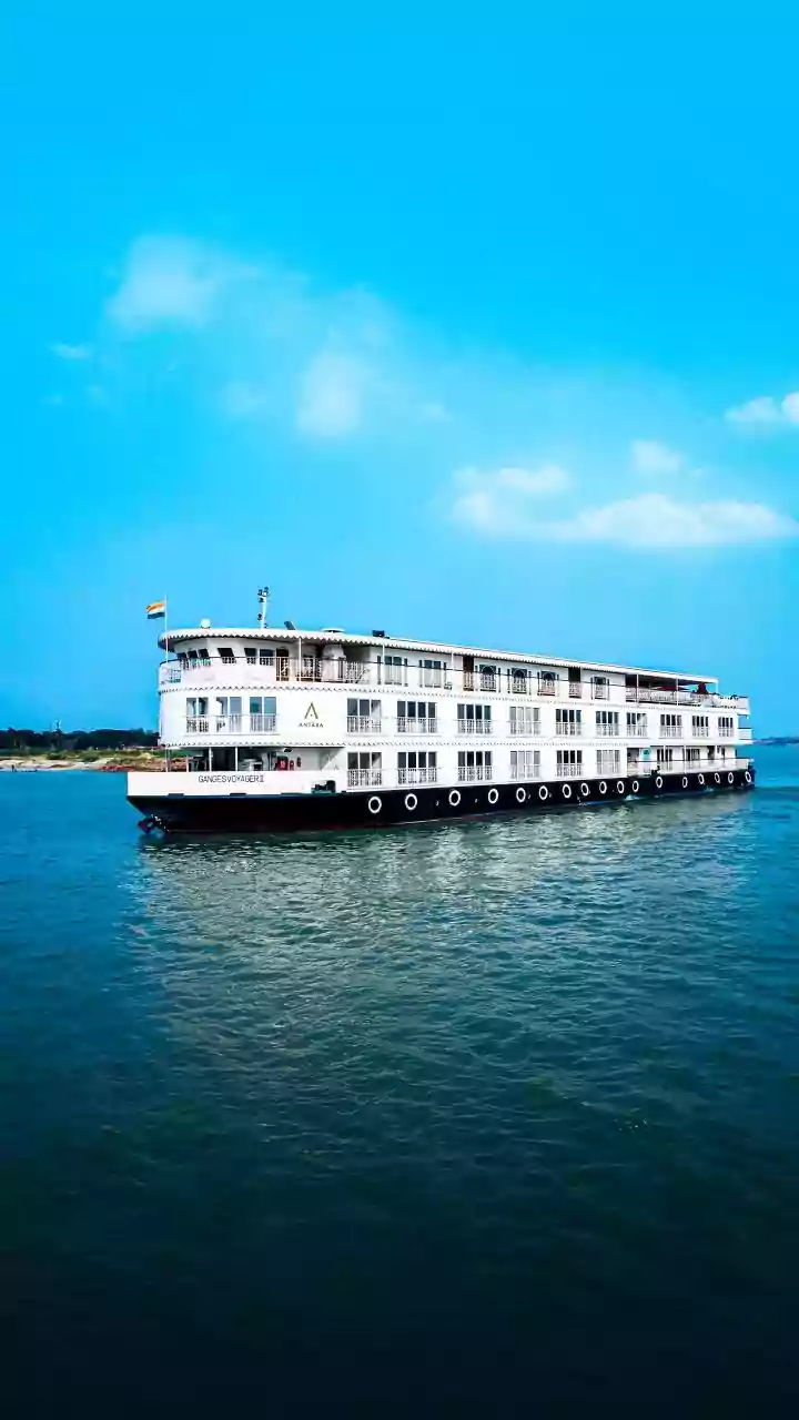 First cruise vessel of 2025-26 season calls at New Mangalore port