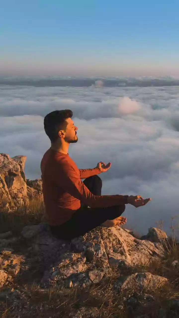 Embrace Your Day: 5 AM Affirmations for a Powerful and Peaceful Start