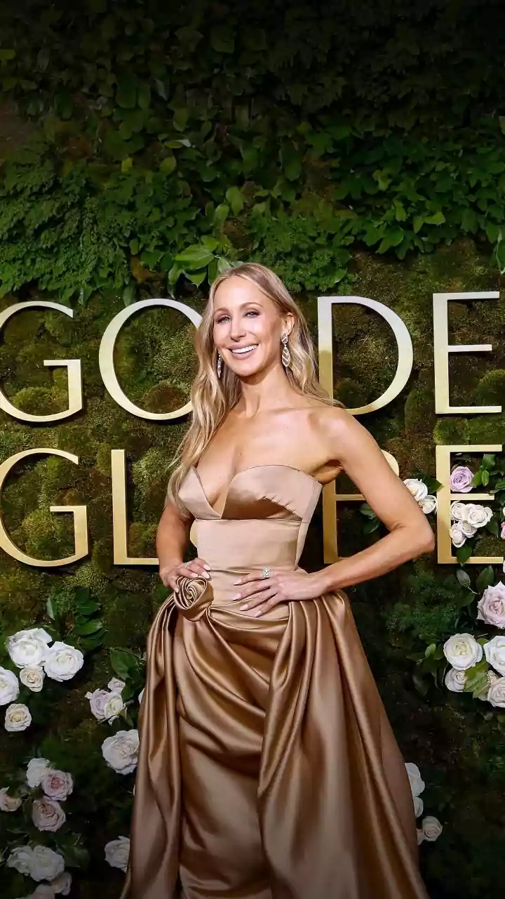 Lisa's Sheer Black Dress To Jennifer Lawrence's Near-Naked Gown: Check Out Golden Globes 2026 Red Carpet Jaw-Dropping Couture Moment