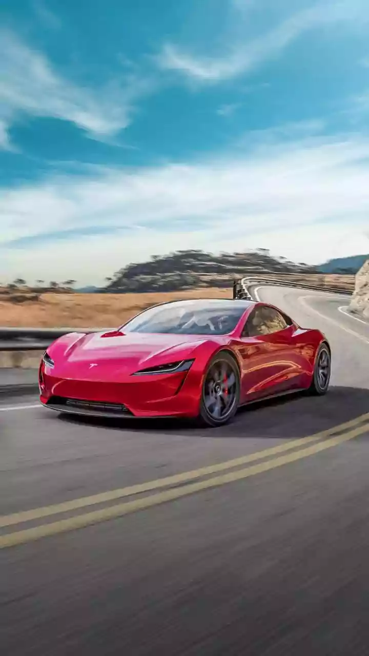 Tesla Meets Gurugram Traffic in a Viral Technology Demonstration