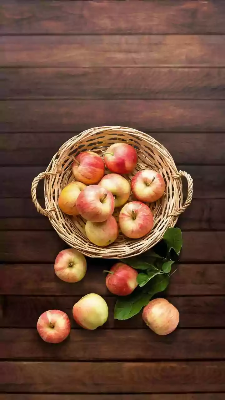 Himachal Pradesh Faces Rs 1,550 Crore Monsoon Damage Amid Apple Harvest Challenges
