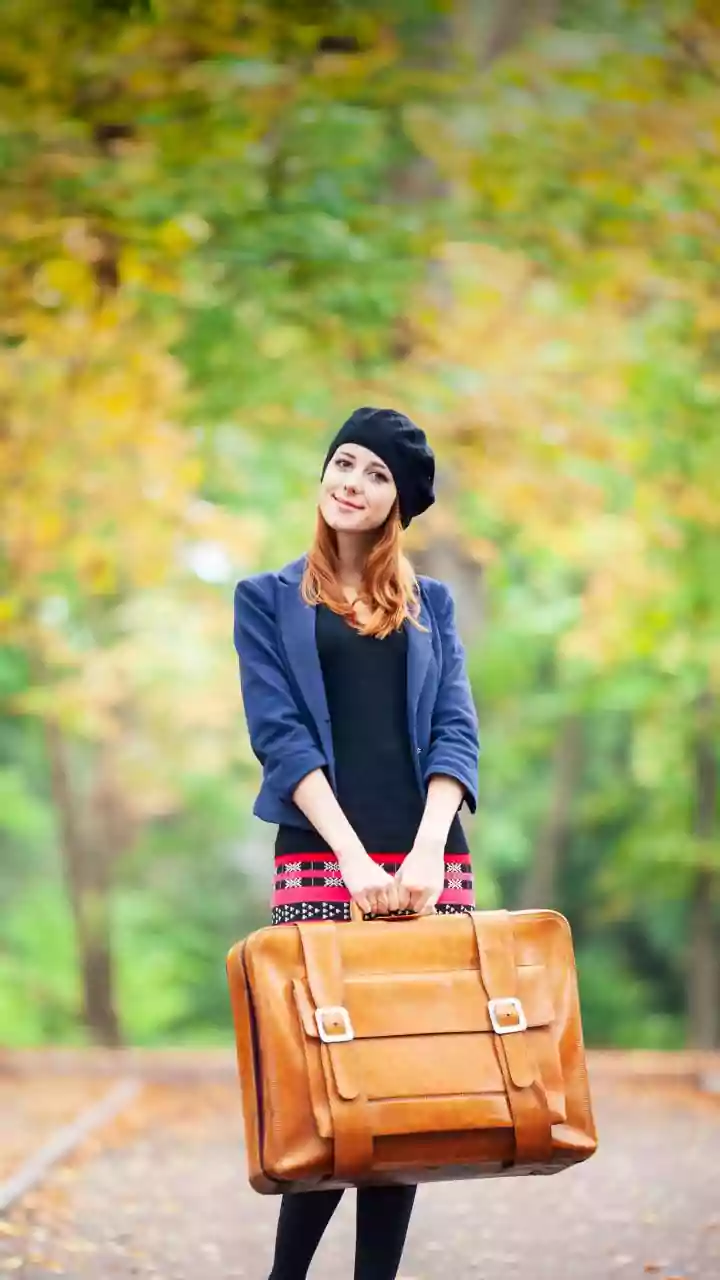 Capsule Wardrobe Guide: Fitting 4 Days Of Rainy Weather Clothes In Carry-On
