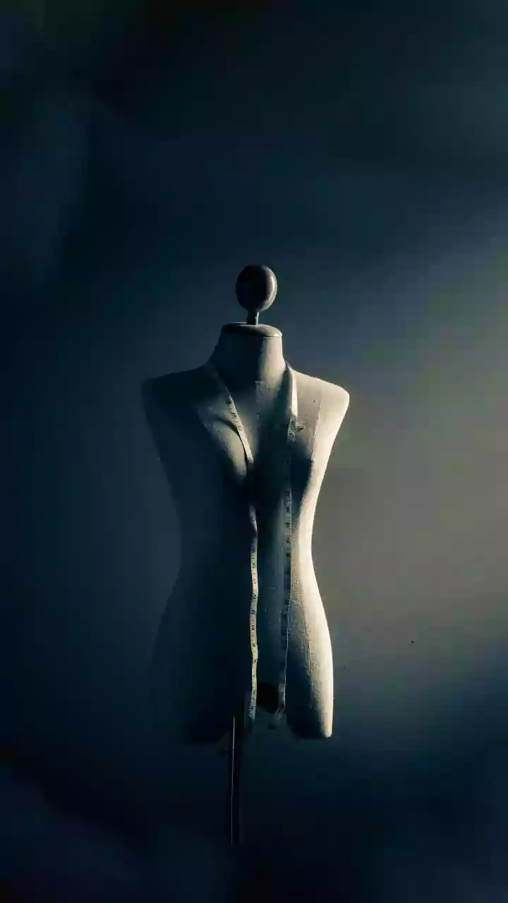 Neck Pain: When to See a Doctor (Not Your Friend)