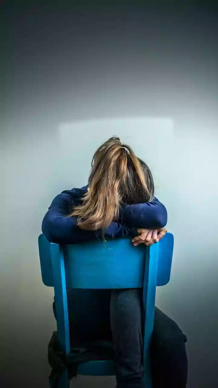 Segundo estudo, reprimir sentimentos pode afetar a sua saúde; saiba os riscos