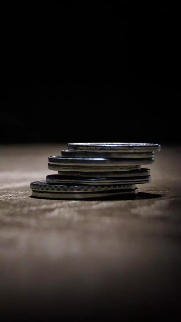 Silver prices break records as global tensions rise