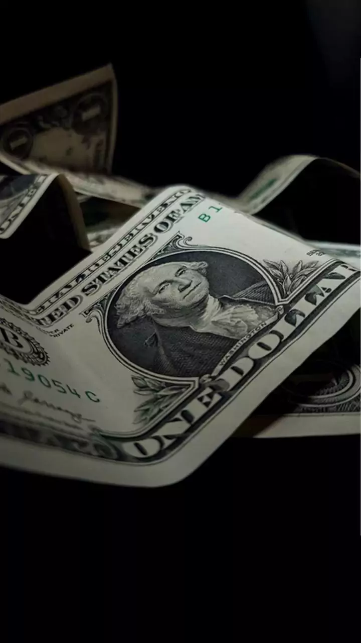 Rupee kicks off 2026 on a weak note, closes at 89.99 per dollar