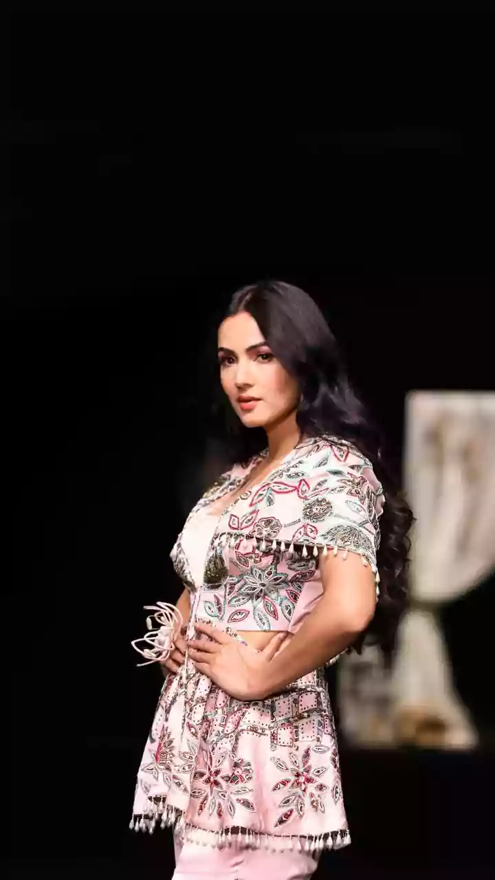 Lohri Looks: Celebrity Style Guide for Festive Celebrations