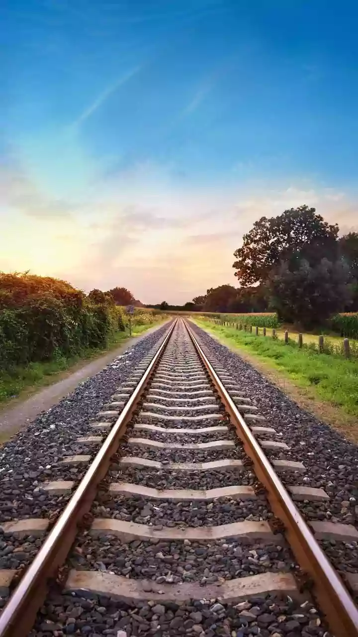 Festival Rail Guide: What To Check When Your Preferred Train Is Full