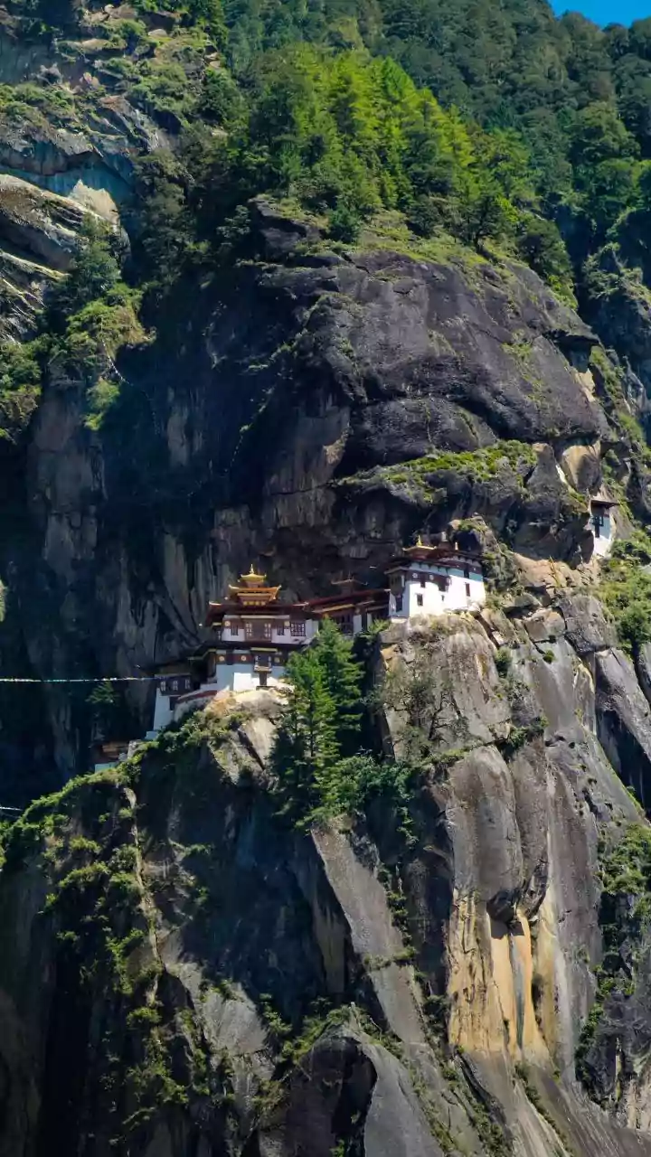 Sacred Heights: Must-Visit Monasteries for Spiritual Journeys