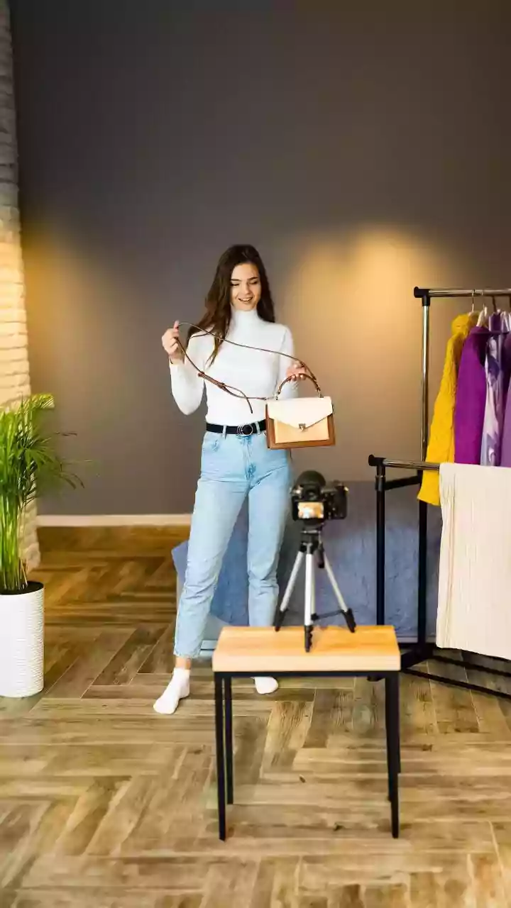 How Transparent Service Level Agreements Help Indian Micro-Influencers Get Paid Fast By Brands