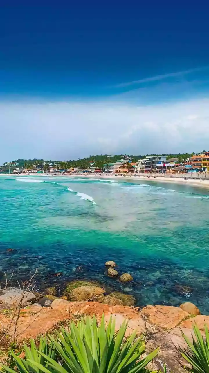 Coastal Charms: Discovering the 15 Best Beach Towns on the East Coast