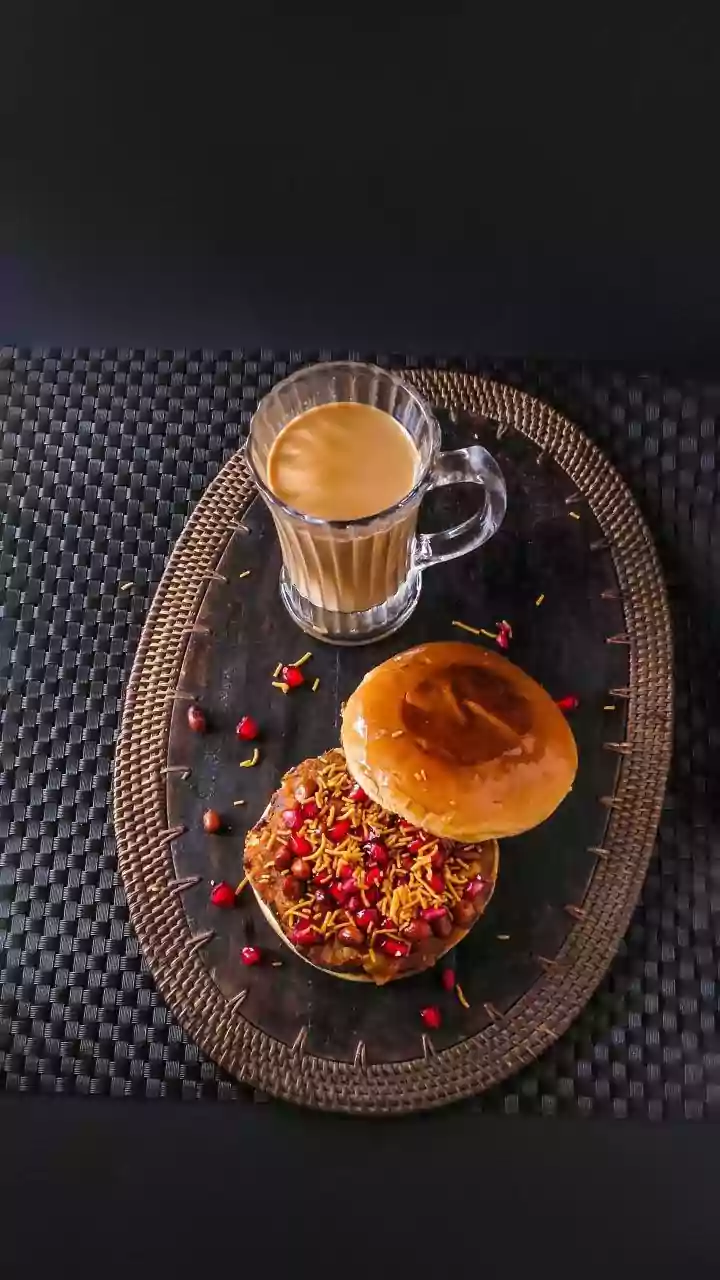 Why Authentic Monsoon Delicacies Are Driving Social Media Engagement For Food Creators